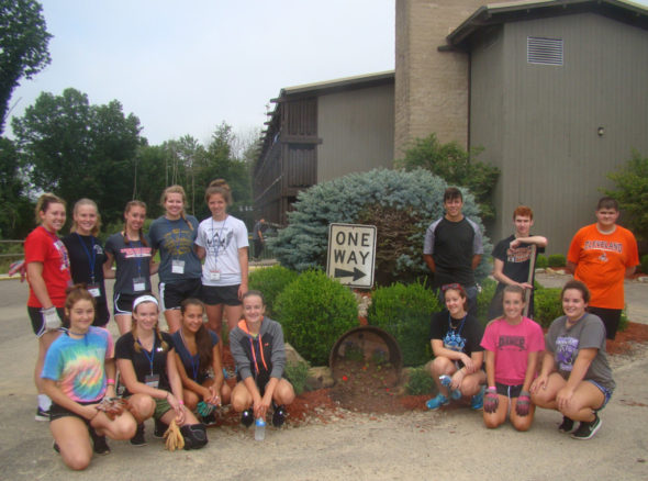 The CCYL Class of 2018 participated in a service project during its opening retreat. Pictured in front, from left are Kellyn Donaker, Natalie Mickley, Alaina Lentz, Sophia Kobel, Josie Fornara, Madelyn Nelson, Hanna Nelson and in back are Cyd Whiteus, Liv Ringenberg, Emily Jeffries, Paige Bemiller, Lexi Prater, Keith Claxon, Justin Conner, and Jarrett Brenneman. Contributed | Beacon