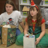 Third graders help nursing home residents