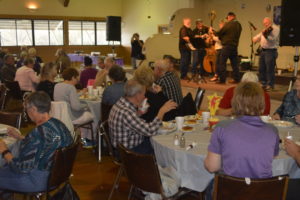 More than 200 people enjoyed the annual Relay For Life Survivors’ Dinner held April 11 at Lake Park Pavilion. Josie Sellers | Beacon