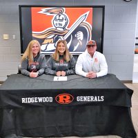 Ridgewood’s Rettos to play basketball at Heidelberg