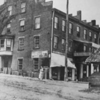 Roscoe Village to have art contest